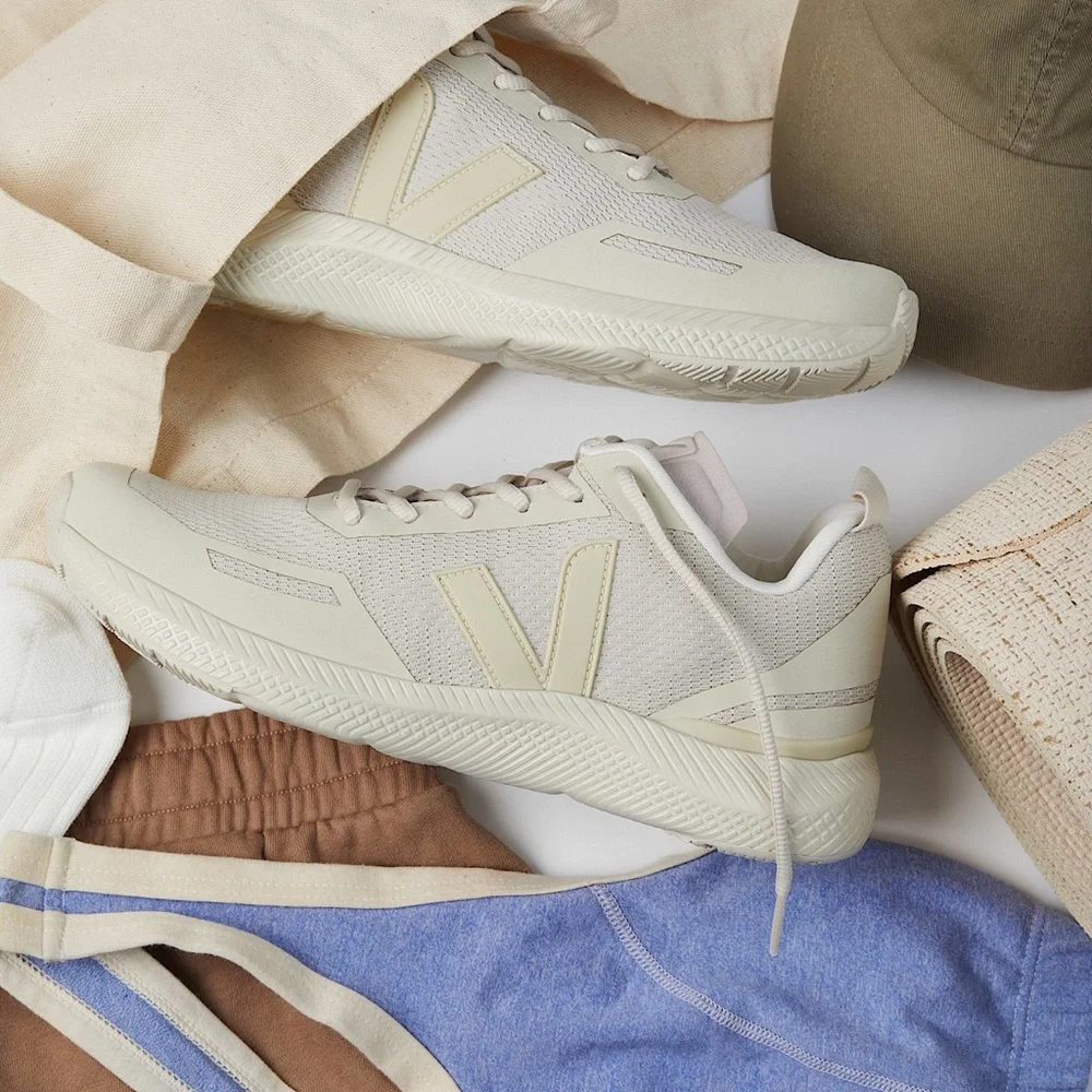 Veja Impala Engineered Mesh Running Sneaker in Natural Pierre EU 37 US 6